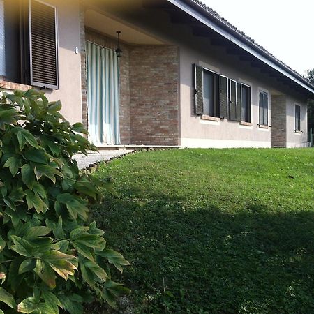 Agriturismo Bottega Di Rosanna Castagnole delle Lanze Cameră foto